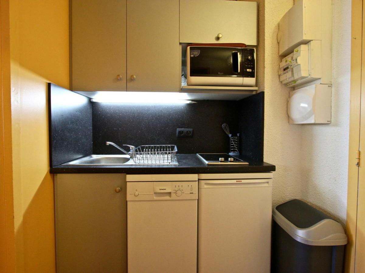 Studio Cabine A Chamrousse 1750, Pied Des Pistes Avec Balcon Et Piscine En Ete - Fr-1-549-33 Apartment Luaran gambar