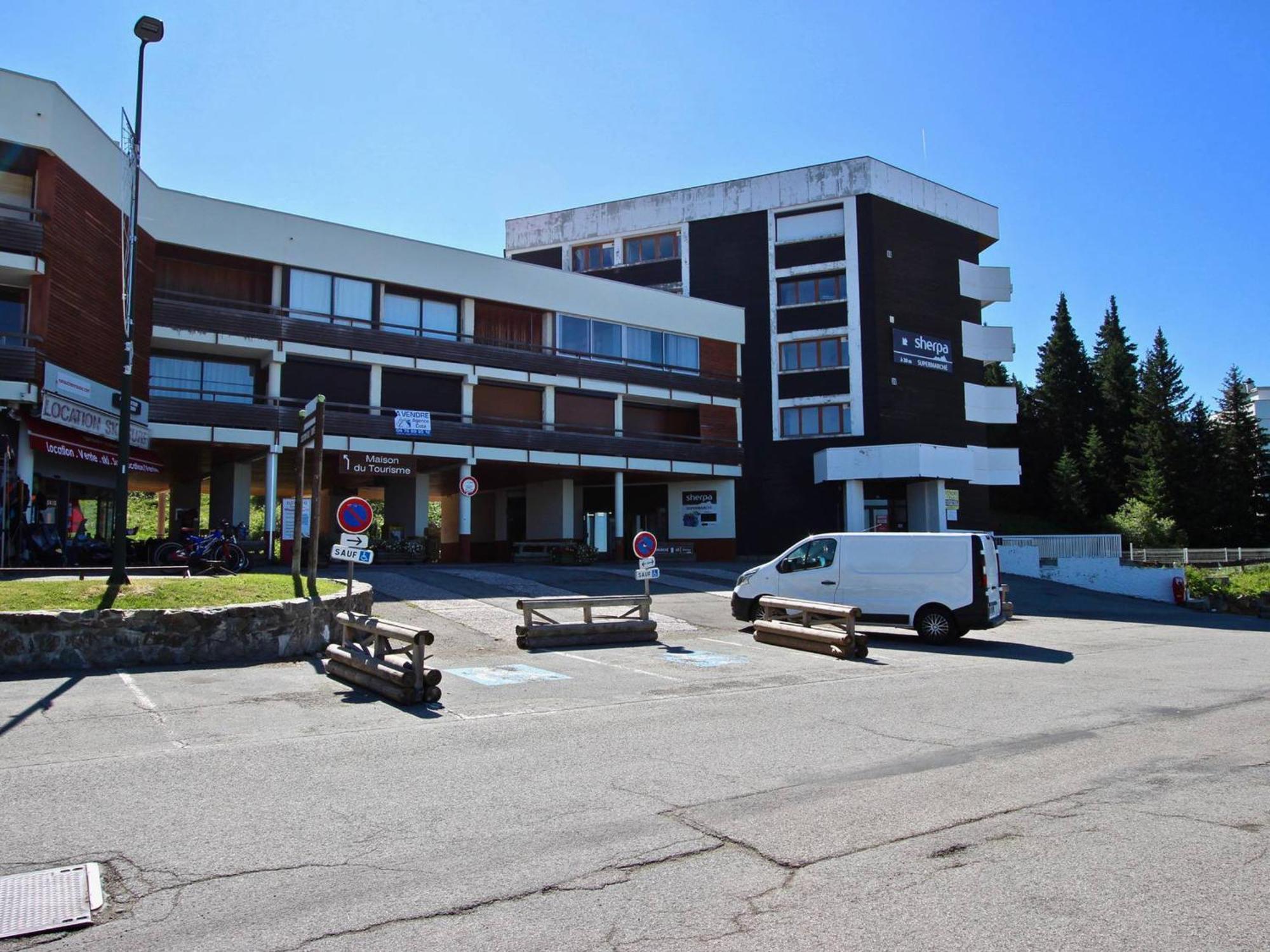 Studio Cabine A Chamrousse 1750, Pied Des Pistes Avec Balcon Et Piscine En Ete - Fr-1-549-33 Apartment Luaran gambar